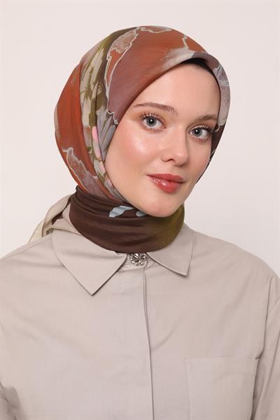 Flora Eşarp | Sütlü Kahve