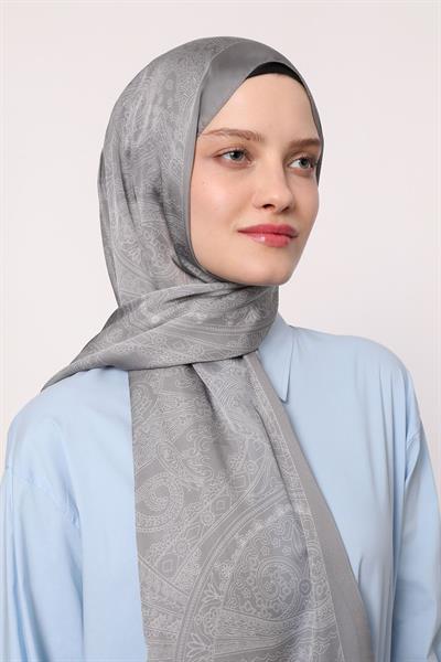 Hint İpeği Şal Gri
