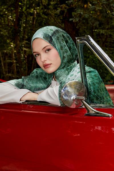 Silk Elite Şal | Yeşilin Sessizliği