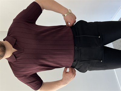 Premium Dokulu Dikey Çizgili Triko Tişört Bordo