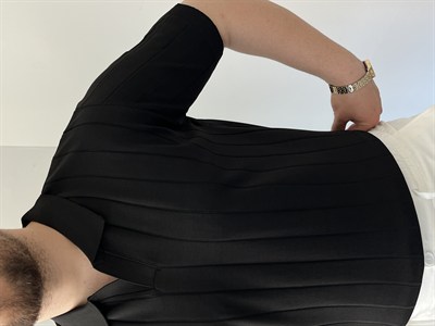 Premium Dokulu Dikey Çizgili Triko Tişört Siyah