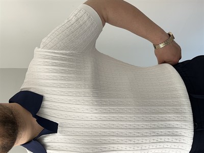Premium Dokulu Hemşire Yaka Triko Tişört Beyaz