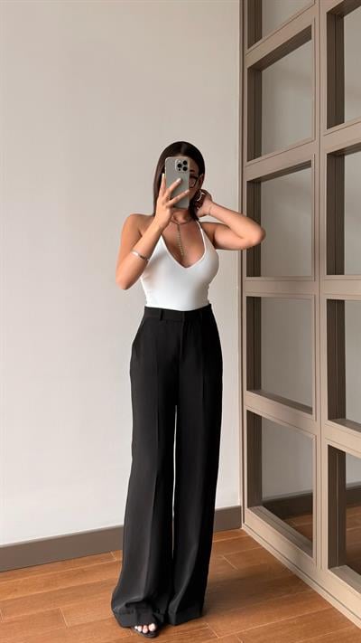 Paça Detaylı Siyah Palazzo