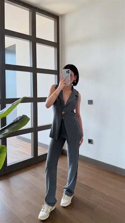 Füme Gold Detaylı Gofre Takım
