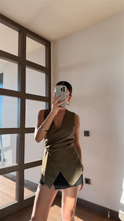 Kruvaze Pileli Kahve Yelek