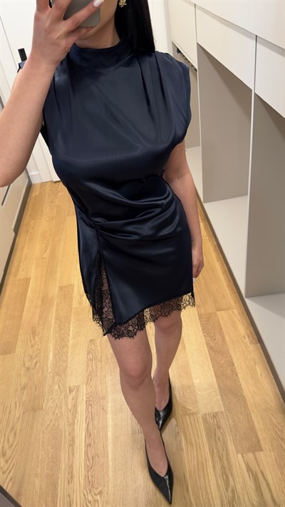 Yırtmaç Dantel Detay Lacivert Elbise