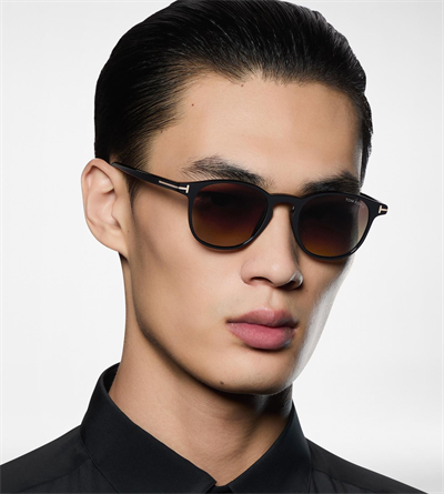 TOM FORD FT 1302 HOLT 01B 50