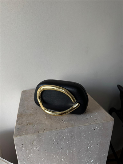  Siyah Gold Saplı Bonita Çanta