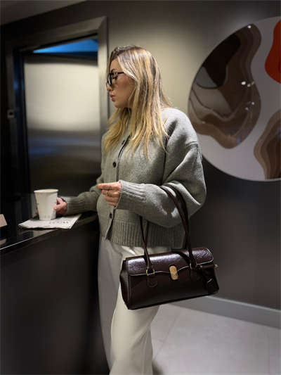 Acı Kahve Mango Model Baget Verona Çanta