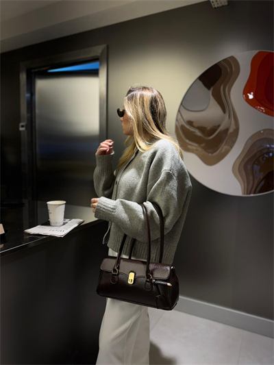 Acı Kahve Mango Model Baget Verona Çanta