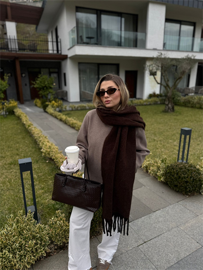 Acı Kahve Yün Atkı