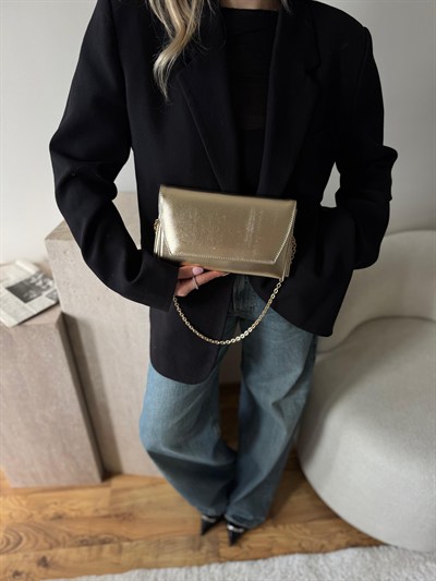 Altın Sarısı Clutch Zincirli Nicole Çanta
