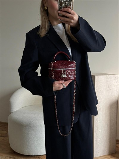 Bordo Kapitone Çapraz Askılı Rosy Çanta