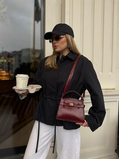 Bordo Kilit Detaylı Çapraz Askılı Jesica Çanta