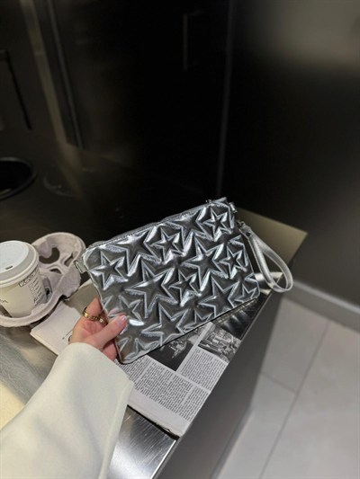 Gümüş Yıldız Dikişli Clutch Çanta