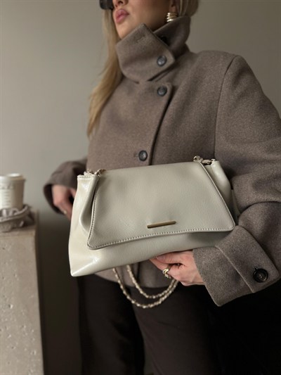 Krem Clutch Zincir Askılı Mila Çanta