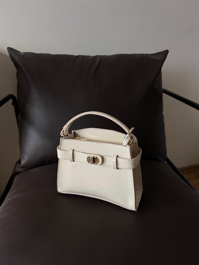 Krem Kilit Detaylı Çapraz Askılı Jesica Çanta