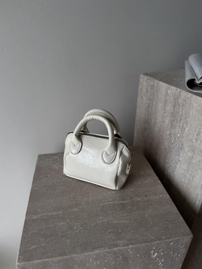 Krem Mini Çapraz Askılı Çanta