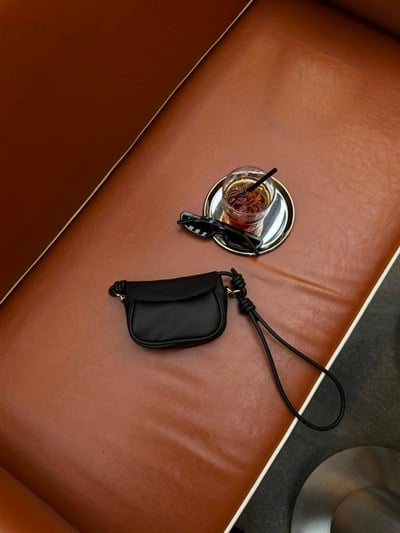 Siyah  Ayarlanabilir Düğüm Detaylı Mercy Mini Çanta