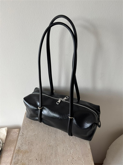Siyah Baget Olivia Çanta