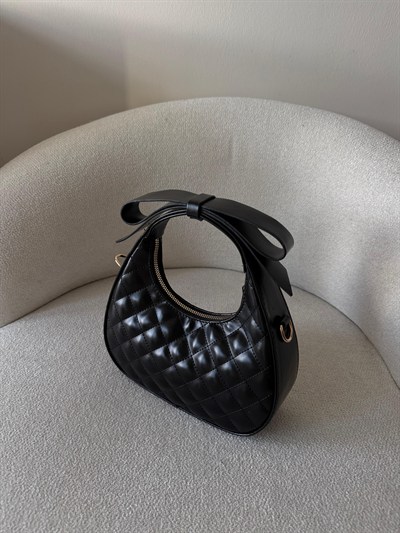 Siyah Fiyonk Detaylı Çapraz Askılı Çanta