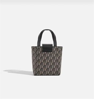 Siyah Krem Marka Model Soi Çanta