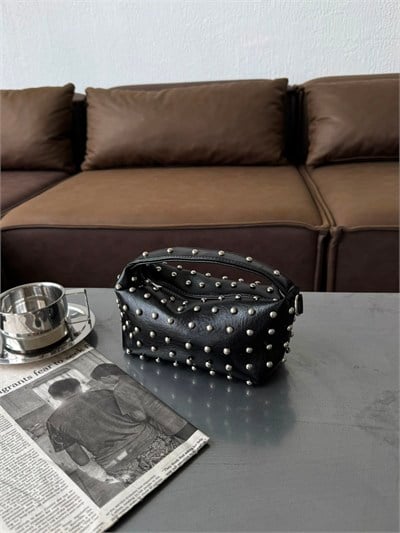 Siyah Metal Troklu Berry Çanta