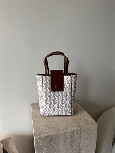 Taba-Krem Marka Model Soi Çanta