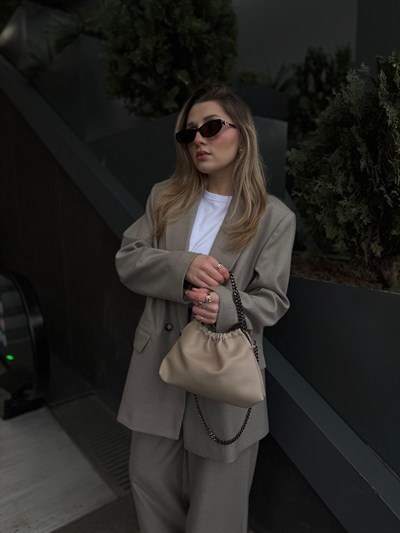 Vizon Zincir Askı Detaylı Kese Amber Çanta