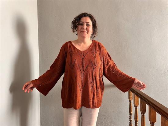 Ajurlu Desenli Merserize Bluz – Rahat ve Şık Tasarım