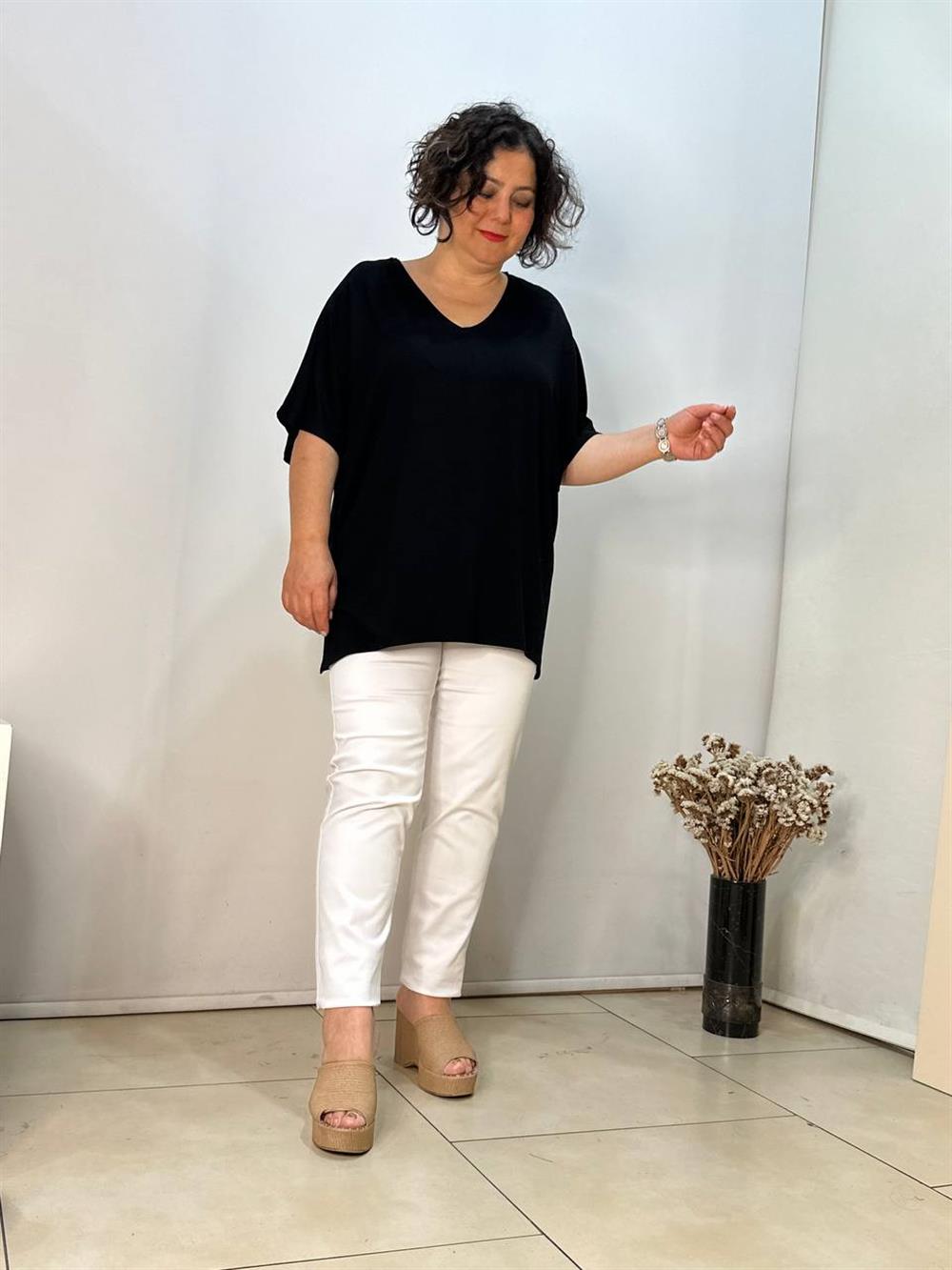 Büyük Beden V Yaka Oversize Viskon Penye Bluz Siyah