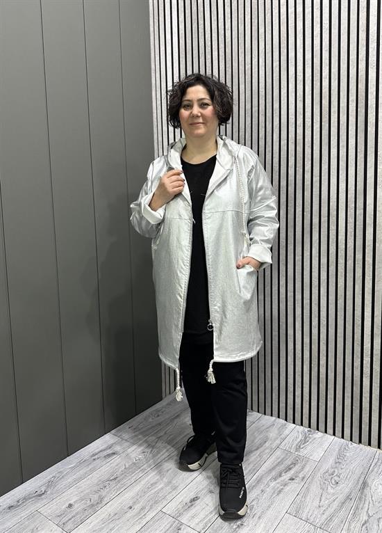 Kapüşonlu Deri Görünümlü Trenç Gümüş