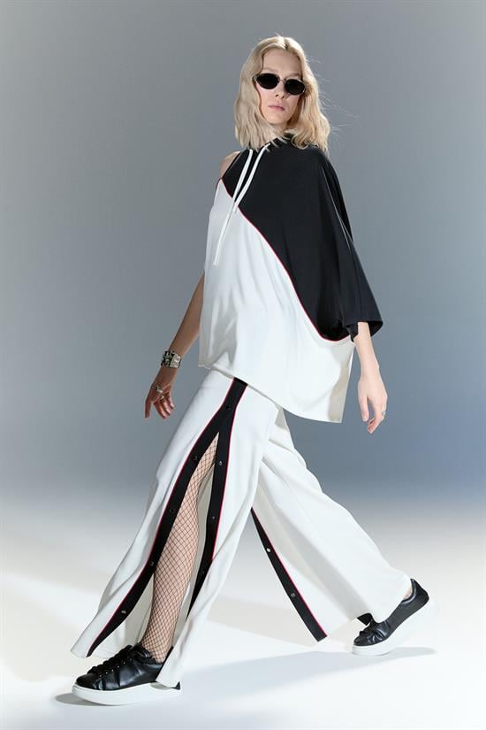 Tek Omzu Açık Kapüşonlu Oversize Bluz