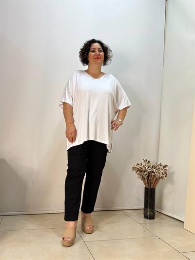 Büyük Beden V Yaka Oversize Viskon Penye Bluz Beyaz