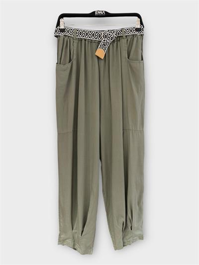 Tencel Kumaş Bilek Boy Pantolon
