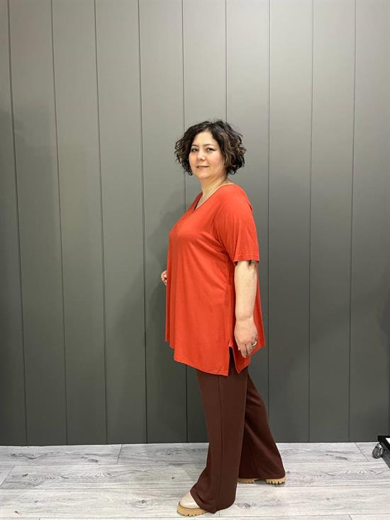 V Yaka Büyük Beden Bluz Tarçın