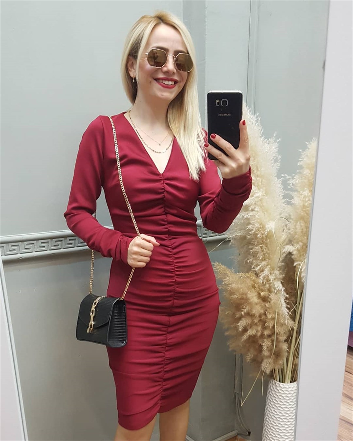 Büzgü Detaylı Elbise