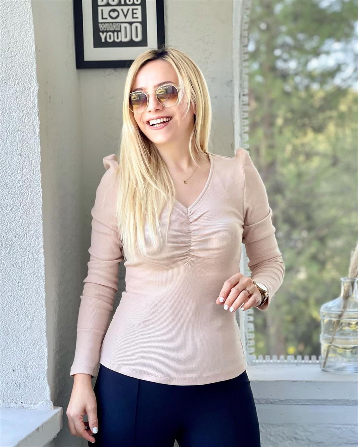Büzgü Detaylı Kaşkorse Badi (Bej)