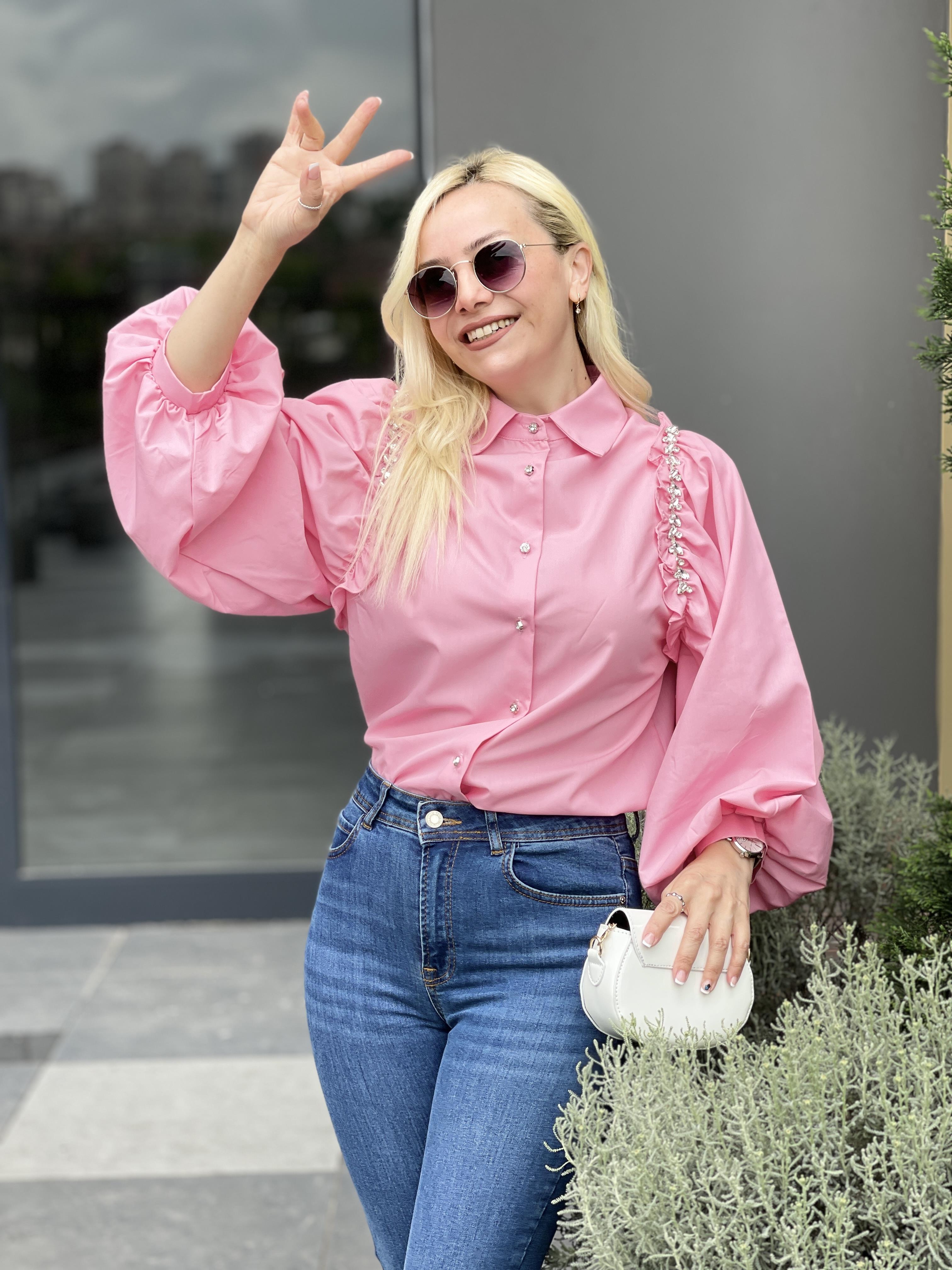 Taş Detaylı Balon Kol Pembe Gömlek