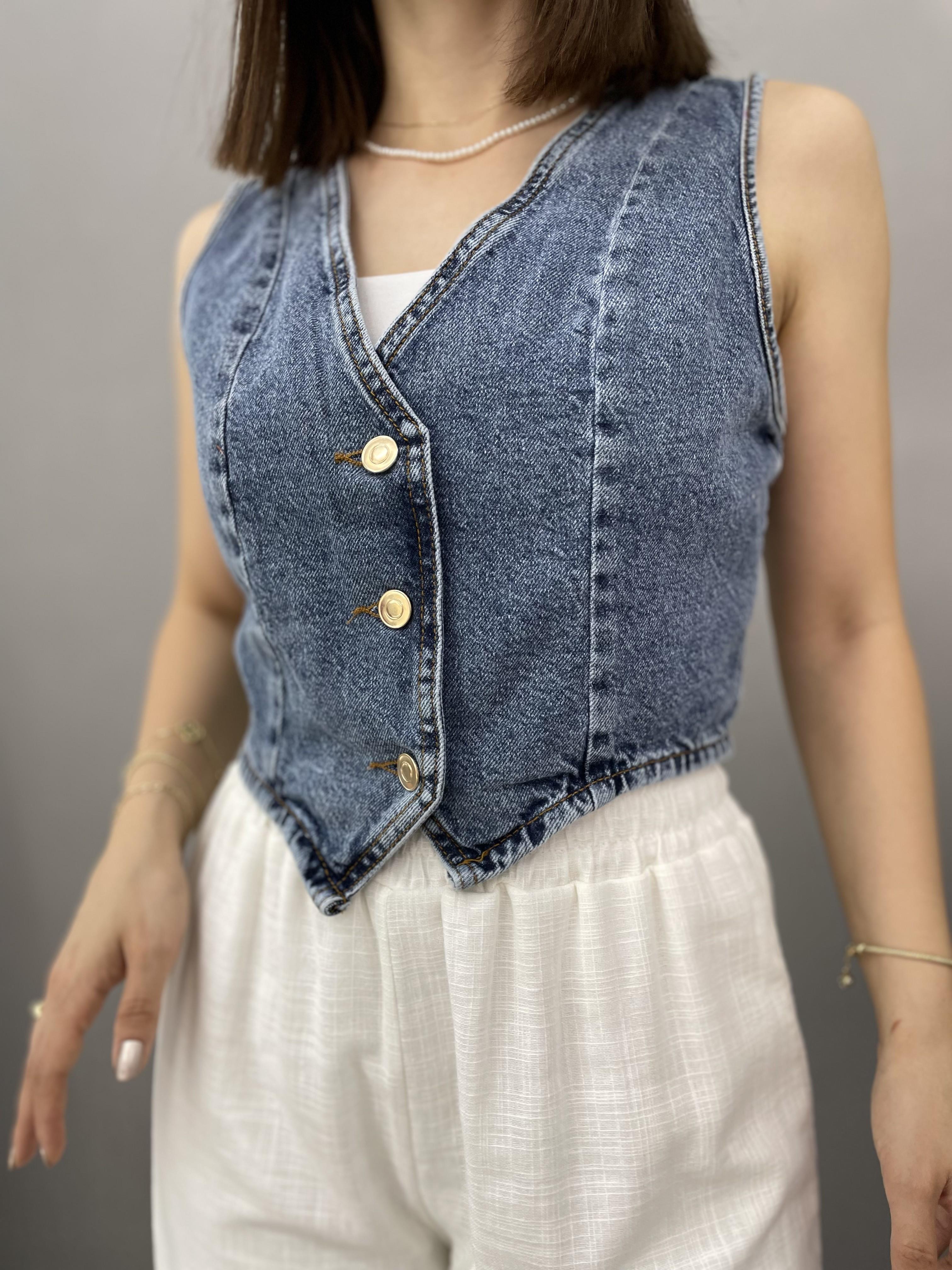 V Yaka Düğmeli Denim Yelek