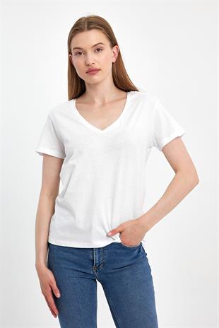 Kısa Kol Omuzları Düğmeli Beyaz T-shirt