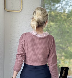Yaka Dantel Detaylı Gül Kurusu Renk Kaşkorse Badi