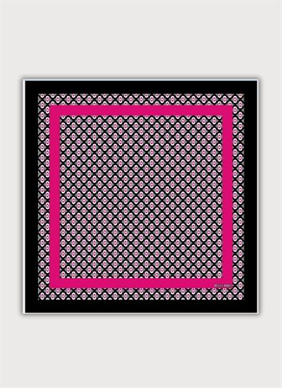 DENGE KOLEKSİYONU OSMANLI GEOMETRİK DESENLİ FUŞYA SİYAH TWİLL SATEN FULAR