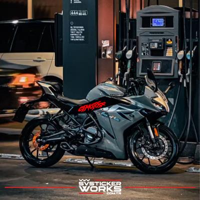 Cfmoto 250SR Sticker CFMOTOSR Yazılı Evrensel Grenaj Sticker Dekor Modeli