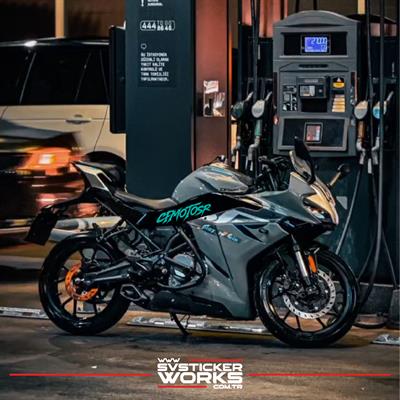 Cfmoto 250SR Sticker CFMOTOSR Yazılı Evrensel Grenaj Sticker Dekor Modeli