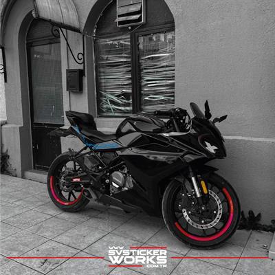 Cfmoto 250SR Sticker Orta Şase Şimşek Yıldırım Sticker Deseni Dekor Sticker