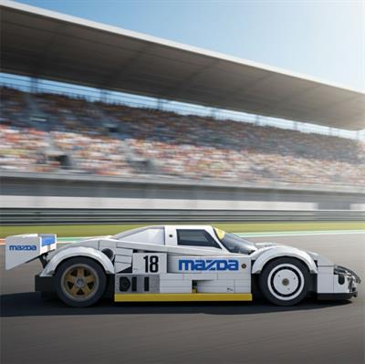CADA Mazda 787B 242 PARÇA BLOCK OYUNCAK