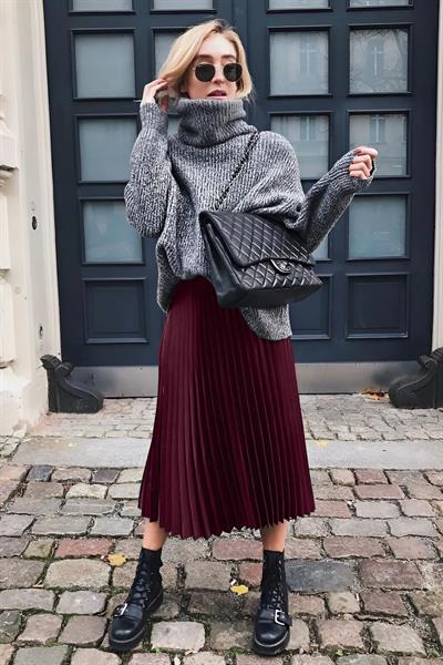 Kadın Bordo Pileli Etek Kombini – Günlük ve Şık Stil | Sonbahar/Kış Moda