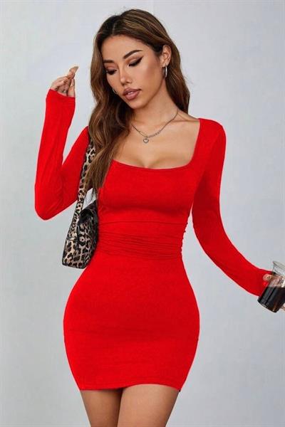Kırmızı Kare Yaka Uzun Kollu Likralı Mini Elbise ( Mevsimlik Ve Kışlık )