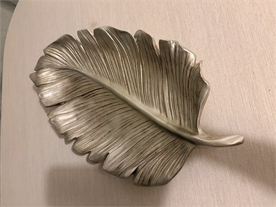 Dekoratif Büyük Boy Yaprak Tabak / Sunumluk – Eskitme Gümüş / Şampanya (35x20 cm)